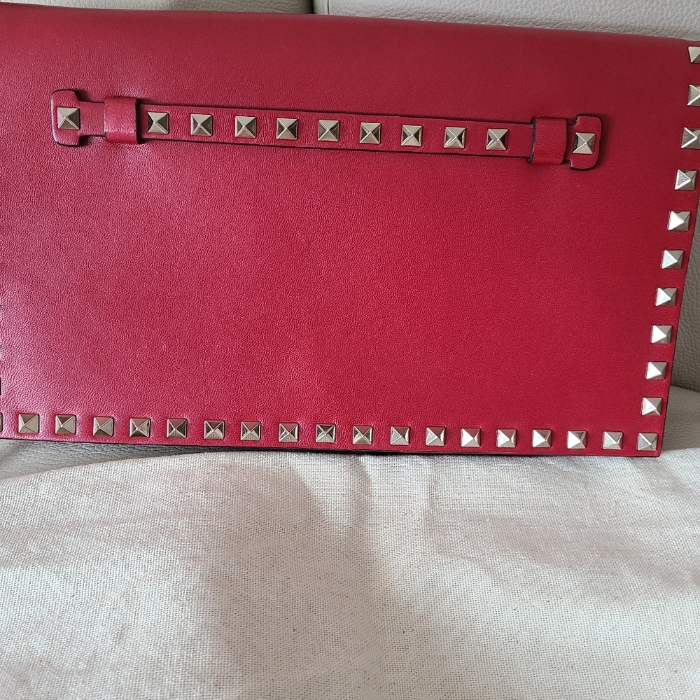 Valentino red rockstud clutch - Picture 5 of 16